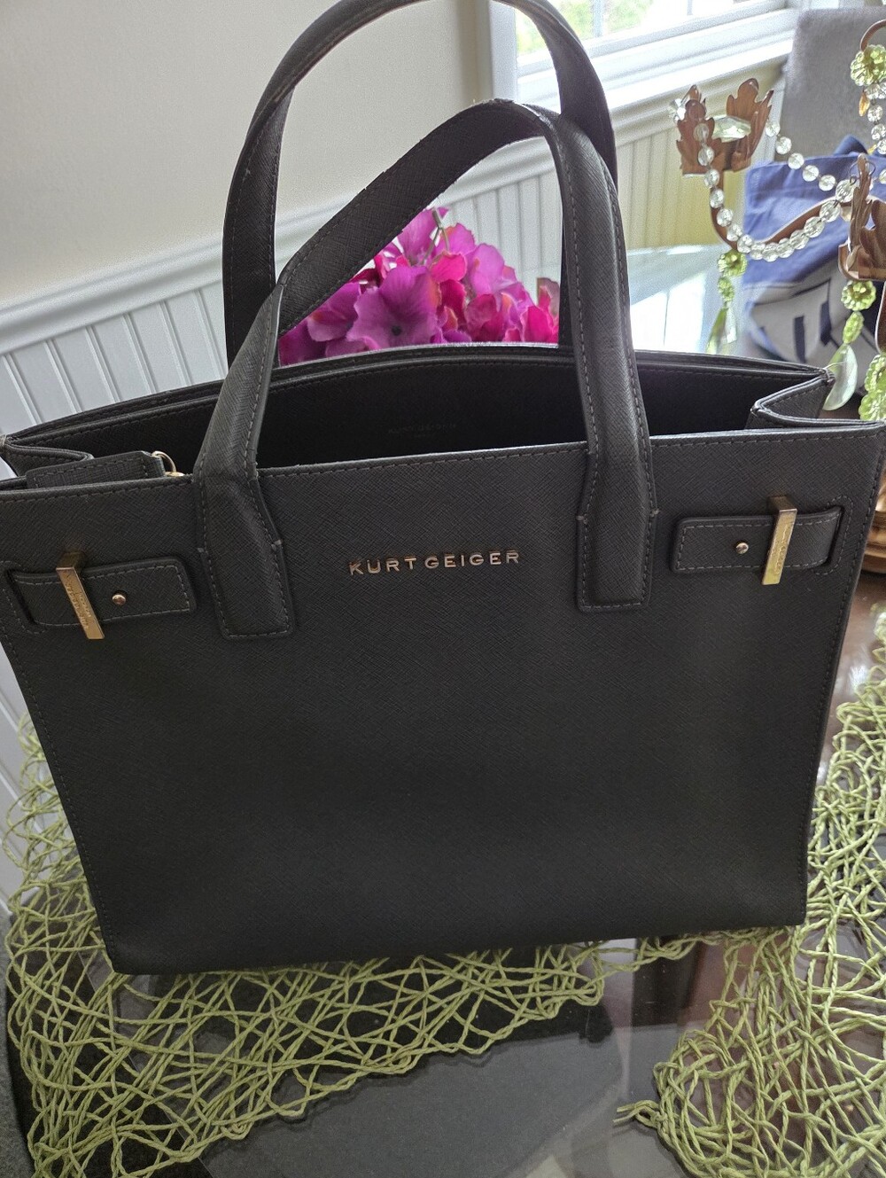 Kurt Geiger Gray Structured Saffiano Tote with Gold Hardware Excellent